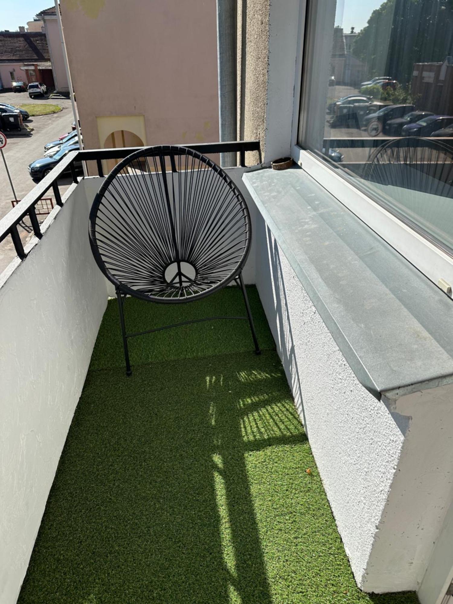 Hugo Apartment シャウレイ エクステリア 写真
